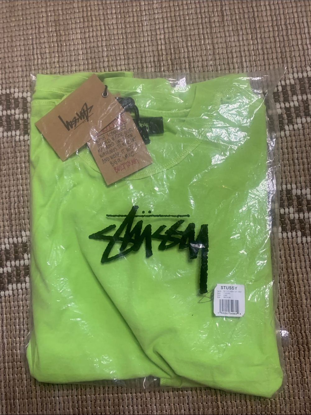 LAZY TEE (Inside Out Crew) - Picture 4 of 4